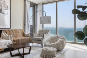 Modern 2-Bedroom Apartment with Waterfront Views